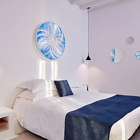 Absolute Mykonos & 5*